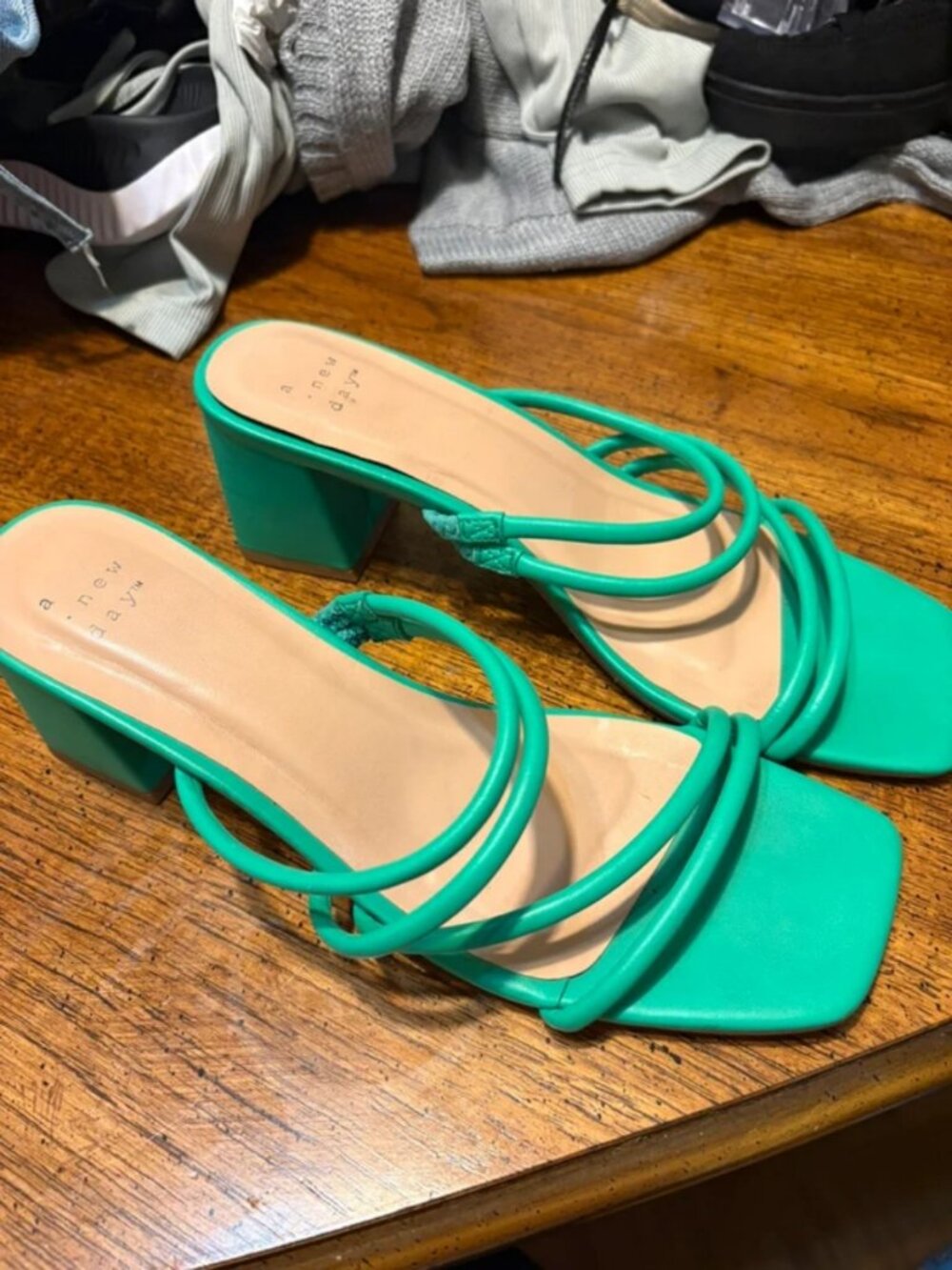 Chunky heel